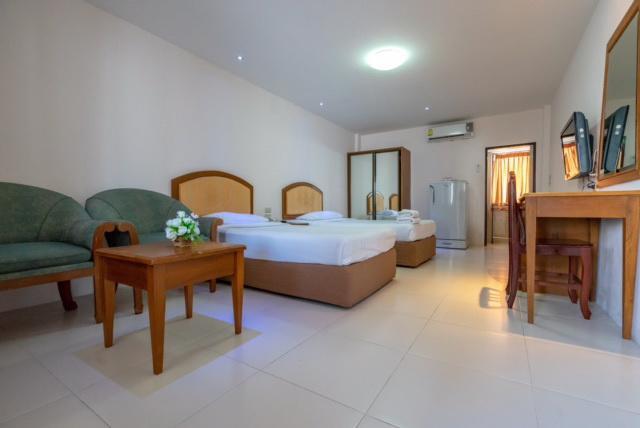 Golden House Service And Apartment Rayong Exteriér fotografie