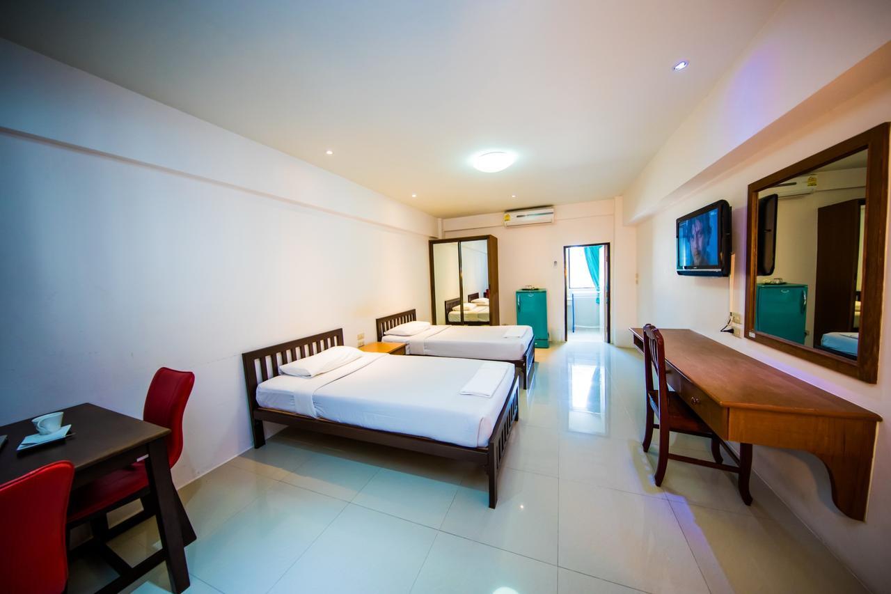 Golden House Service And Apartment Rayong Exteriér fotografie